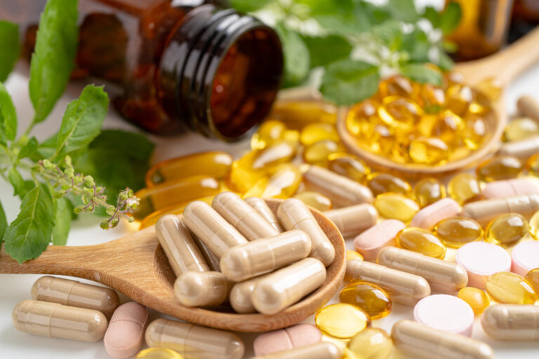 Incorporating Natural Supplements into a Busy Lifestyle